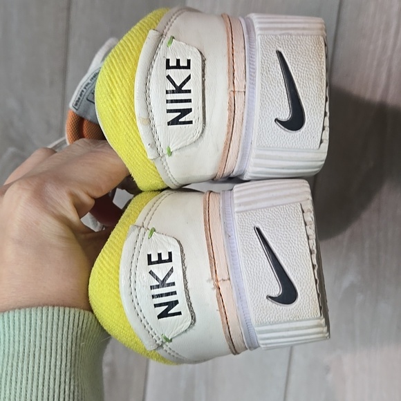 Nike Womens FD0872-100 Leather Platform sneakers shoes boots 8 - Picture 6 of 13